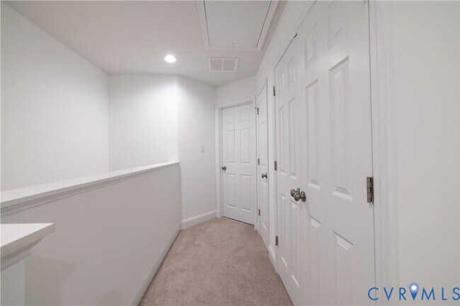 Building Photo - 6932 Leire Ln