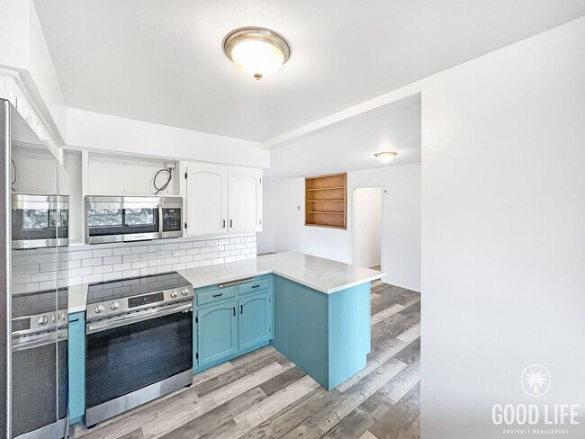Building Photo - Beautiful 2BD/2BA Condo in La Mesa!