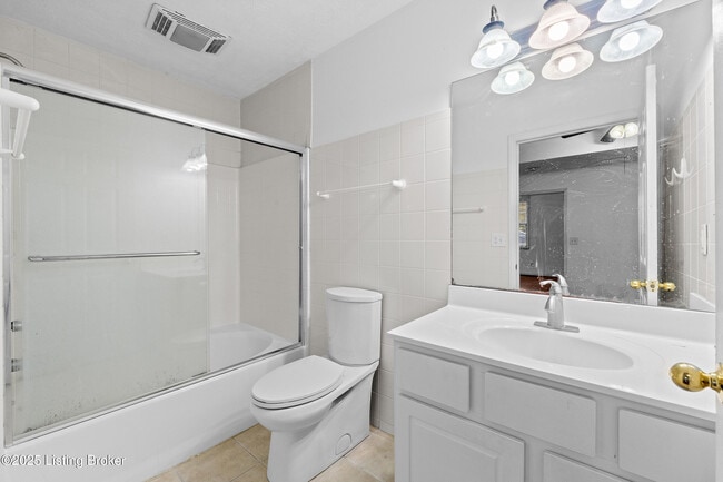 Building Photo - 13230 Prospect Glen Way