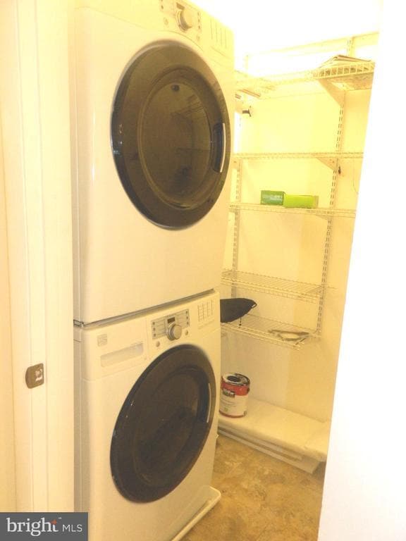 Building Photo - 7925 Coriander Dr