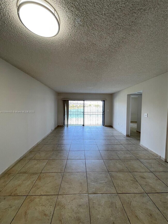 Building Photo - 10290 NW 9th St Cir