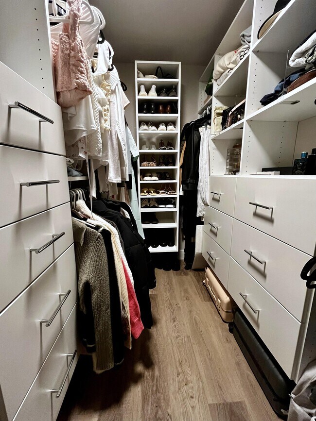 Building Photo - 4179 SE 68th Ave