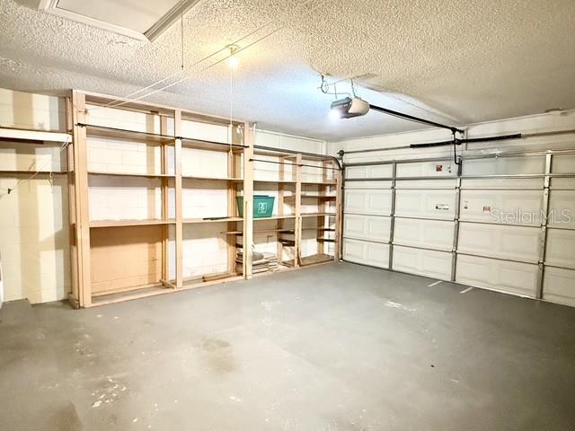 Building Photo - 2911 Woolridge Dr