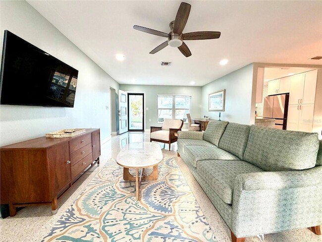 Building Photo - 10133 4th St E