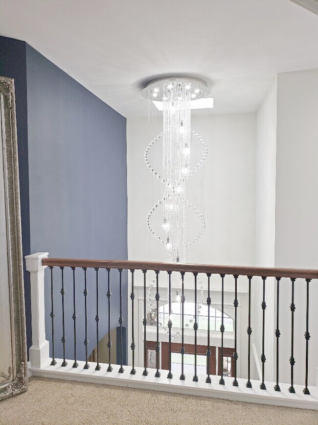 Building Photo - 4812 Beaver Pond Dr S