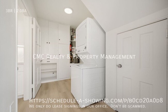 Building Photo - 33 Kennebec Ave