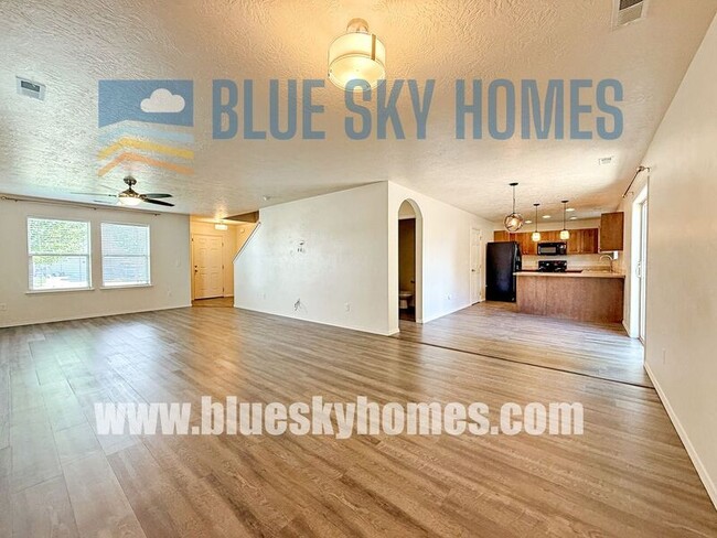 Building Photo - 9252 W Idlewood Dr