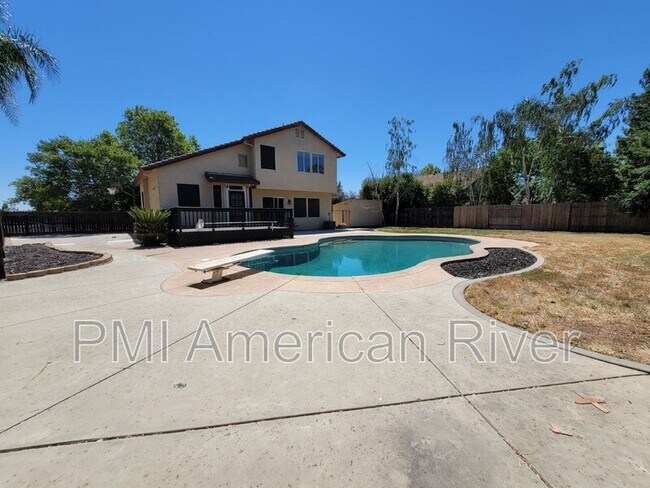 Building Photo - 998 Bay Shore Dr