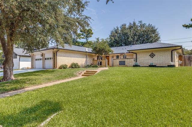 Building Photo - 1821 E Cedar Elm Dr