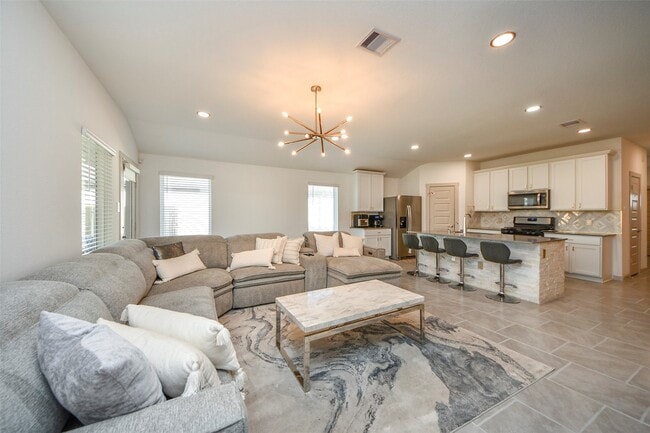 Building Photo - 28938 Yukon River Ct