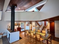 Building Photo - 8/1 Mid Century Modern Private House Bordering Frick Park. 1 of a kind.