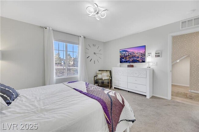 Building Photo - 1180 Solano Hills Ct