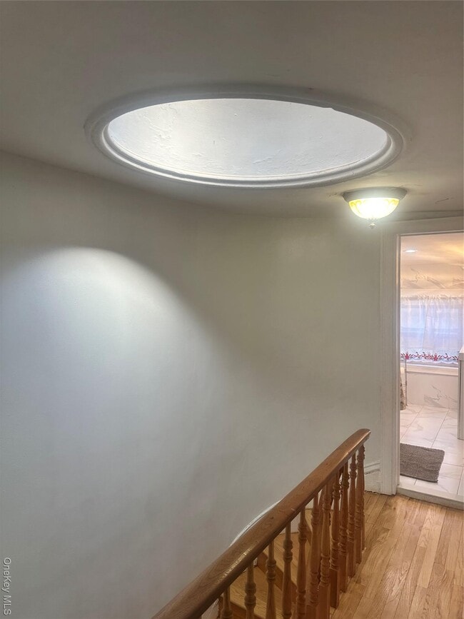 Building Photo - 125 Vanderbilt Ave