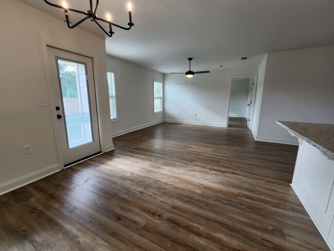 Building Photo - 4045 Colbie Way