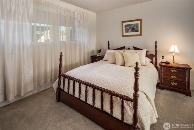 Building Photo - 2bd/.75ba Arlington Home