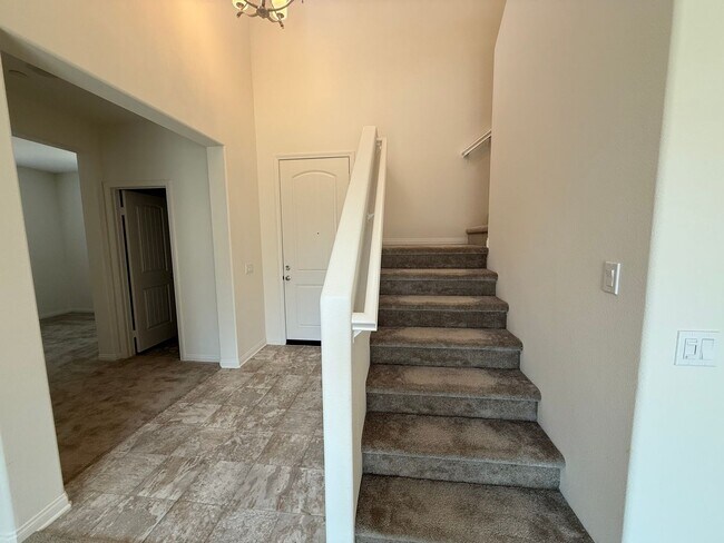Building Photo - Victorville- New Richmond Home, 3 bedrooms...