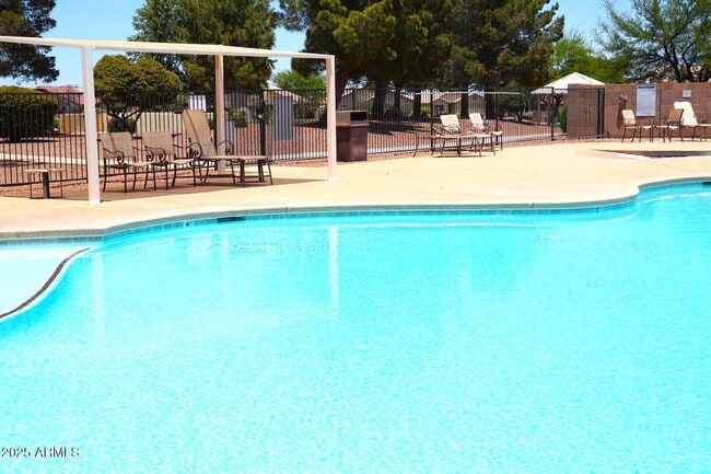 Building Photo - 3332 Yosemite Ct