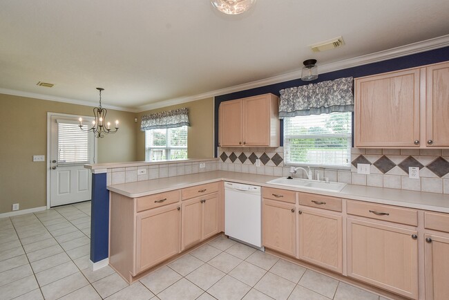 Building Photo - 11911 Brantley Haven Dr