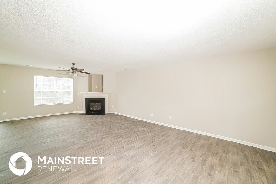 Building Photo - 113 Willow Bend Dr