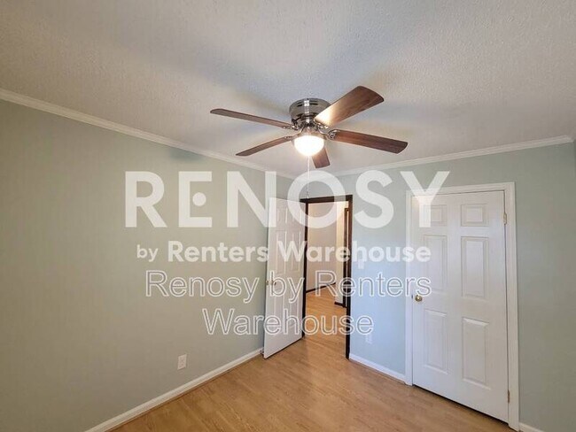Building Photo - 914 Wildwood Square Ct