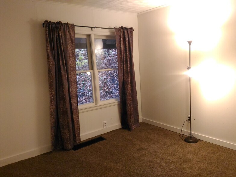 Building Photo - 5367 NY-7