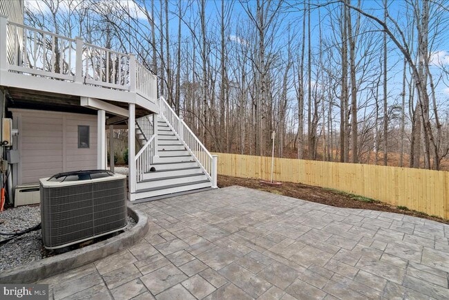 Building Photo - 8300 White Star Ct