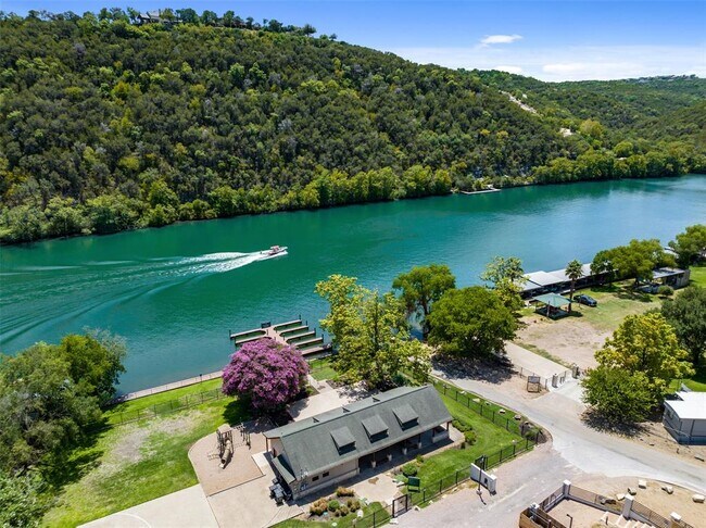 Building Photo - 2512 Rio Mesa Dr