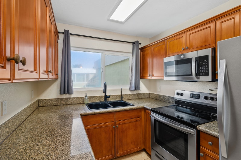 Building Photo - 6602 Beadnell Way