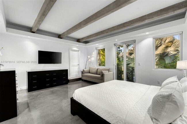 Building Photo - 101 SW 21st Rd