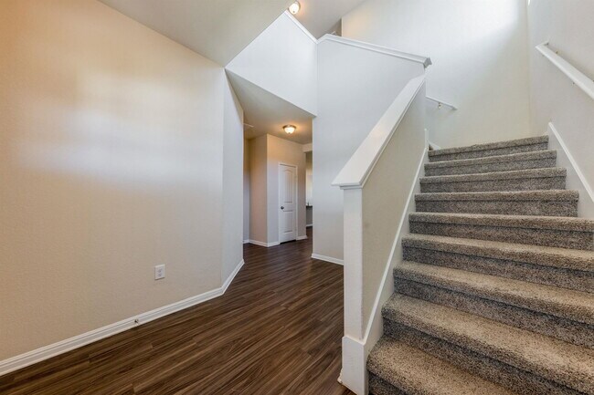 Building Photo - 1248 Fairhaven Gtwy