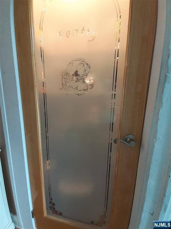 Building Photo - 98 Willard St