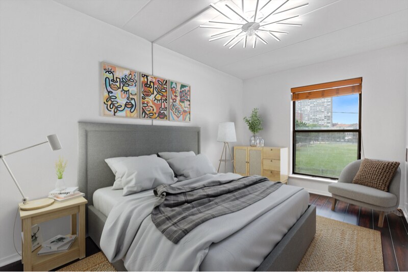 Building Photo - 711 W Gordon Terrace