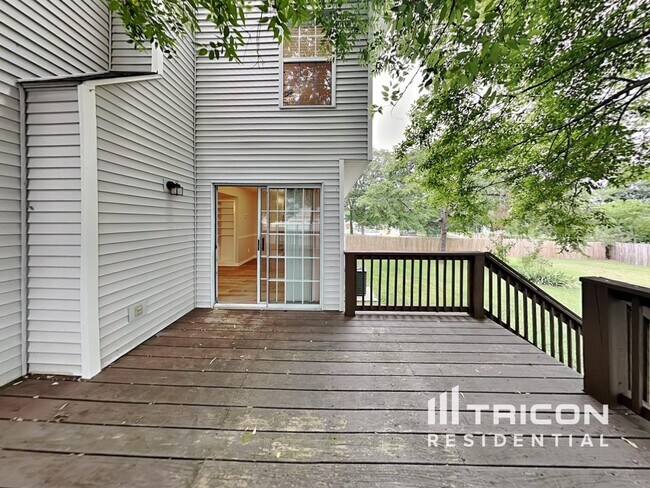 Building Photo - 80 Vincent Ln