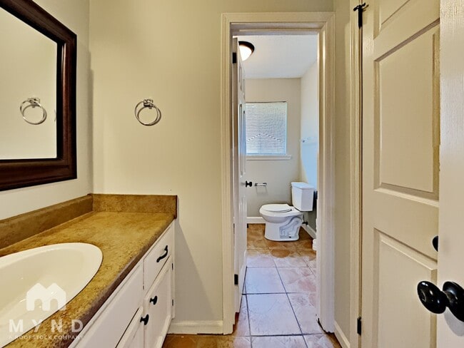 Building Photo - 2269 Belmore Ln