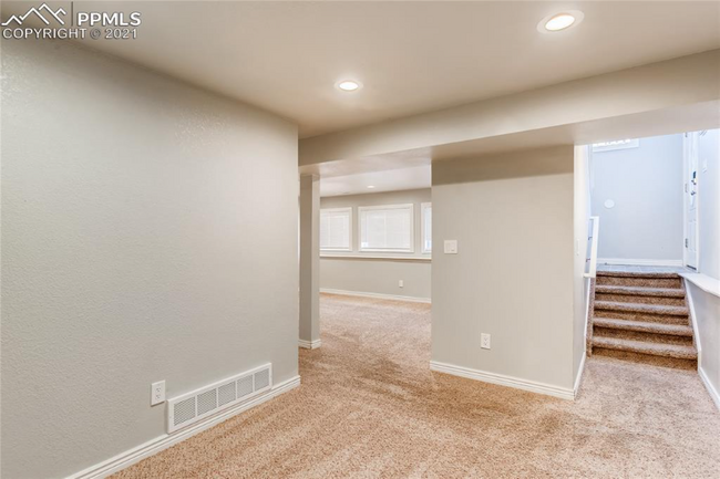 Building Photo - 3108 Moonbeam Cir S