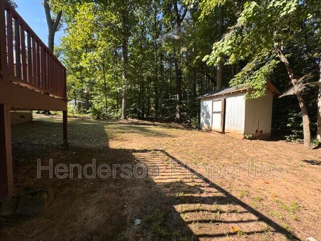 Building Photo - 1938 Lake Run Dr