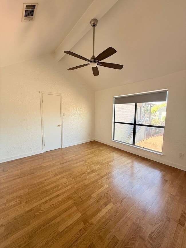 Building Photo - 8287 Sands Point Dr