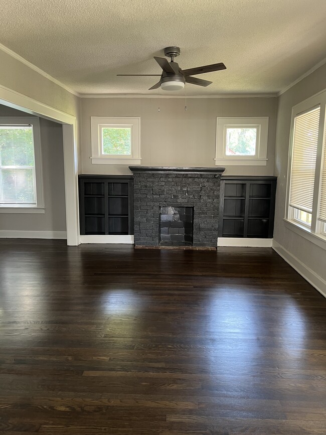 Building Photo - 4125 Olive St