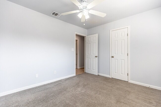 Building Photo - 13719 Earlywood St