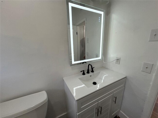 Building Photo - 1503-1503 Noble Pl