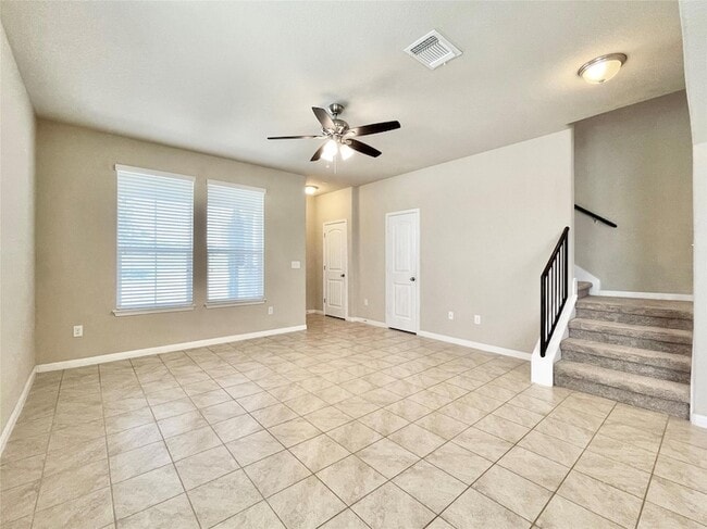 Building Photo - 401 Katmai Cir