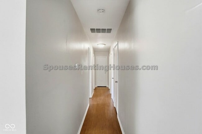 Building Photo - 1414 Ingomar St