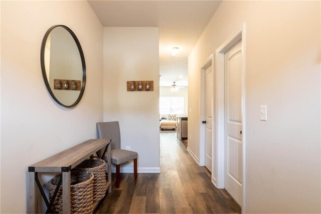 Building Photo - 3006 Bayrose Cir