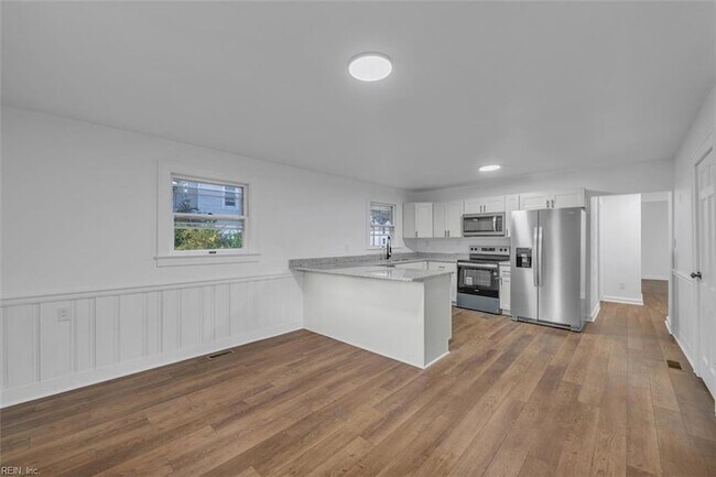 Building Photo - 416 Maryland Ave