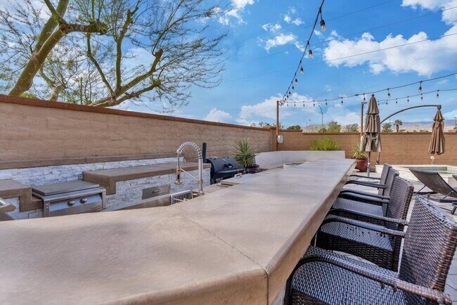 Building Photo - 83394 Matador Ct