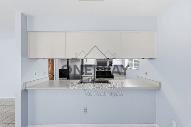 Building Photo - 1660 W Village Way
