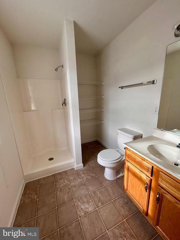 Building Photo - 2005 Greystone Dr