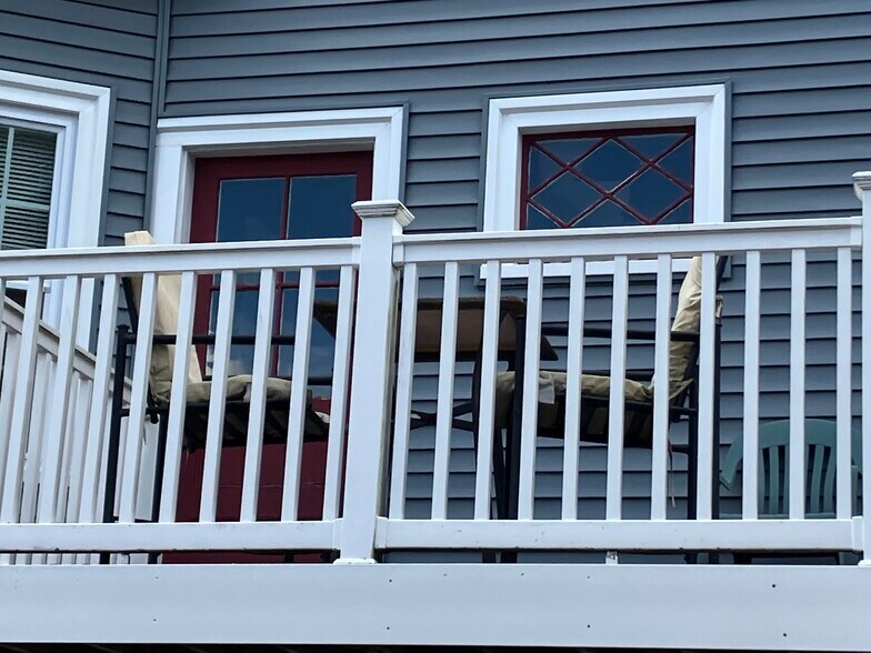 Building Photo - 5R Buffum St