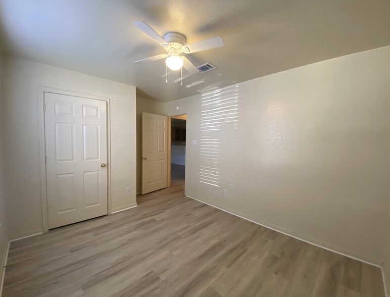 Building Photo - 3402 Cantabrian Dr