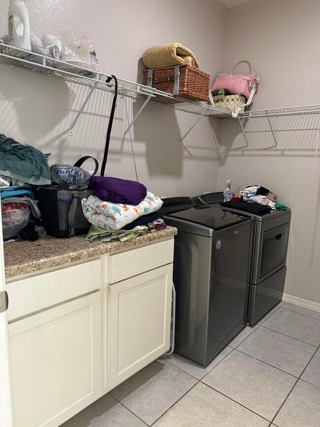 Building Photo - 314 Briarbrook Ln